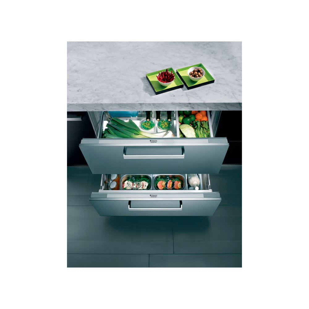 Холодильник (встраиваемый) HOTPOINT ARISTON BDR 190 AAI/HA