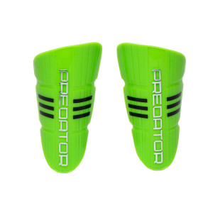 Футбольные щитки Predator