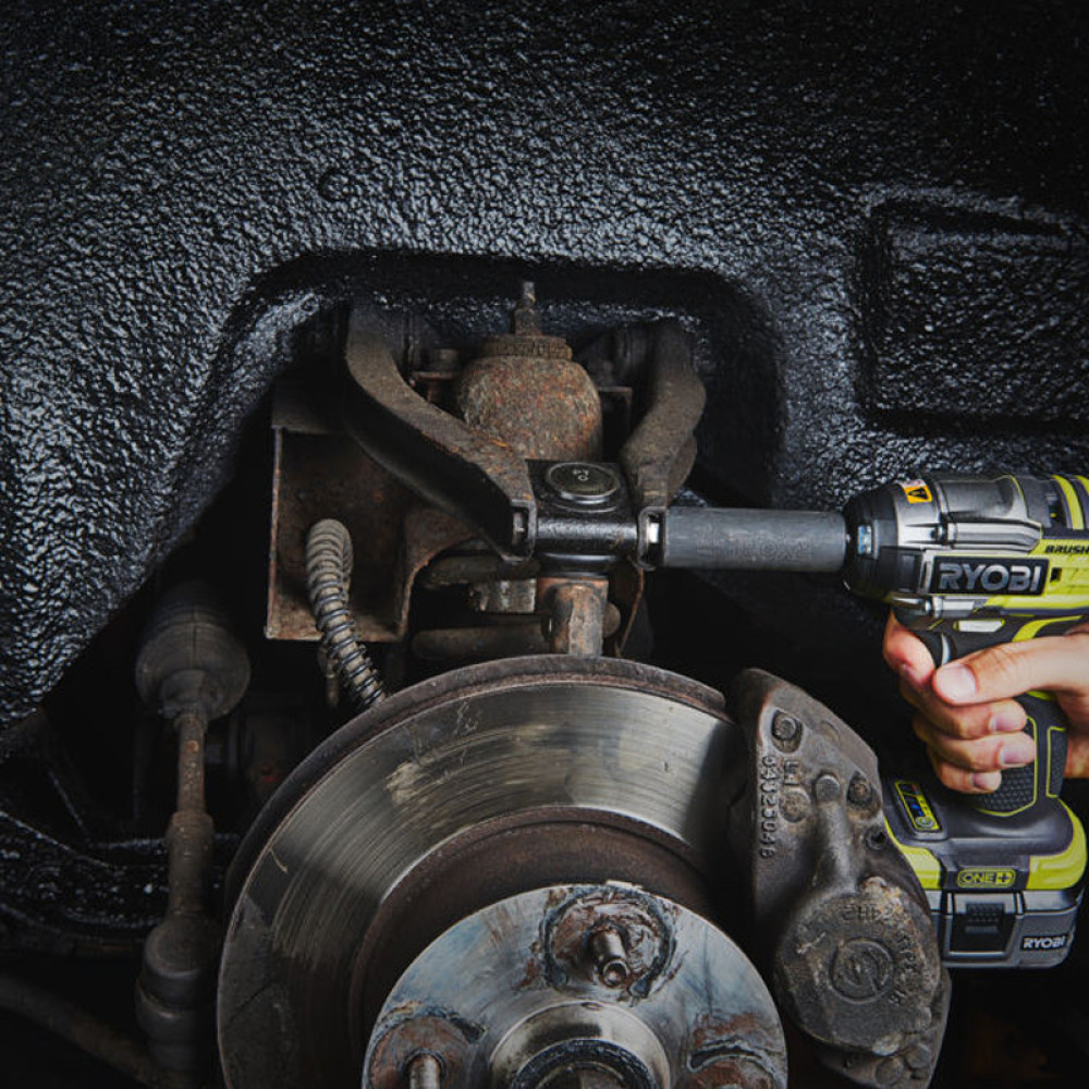 Бесщеточный аккумуляторный ударный гайковерт Ryobi ONE+ R18iW7-0