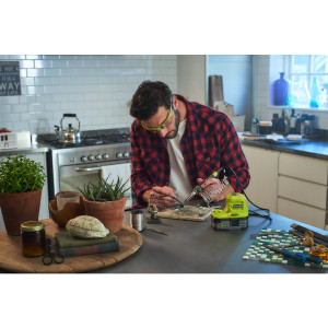 Паяльник аккумуляторный Ryobi R18SOI-0 ONE+