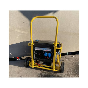 Бензиновый генератор Classic Motor CLM6200 Бензиновый генератор Classic Motor CLM6200