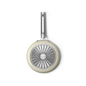 Сковорода Smeg CKFF2401CRM 24см Сковорода Smeg CKFF2401CRM 24см