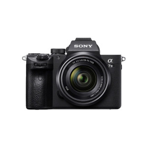 Фотоаппарат Sony Alpha ILCE-7M3 Kit Фотоаппарат Sony Alpha ILCE-7M3 Kit