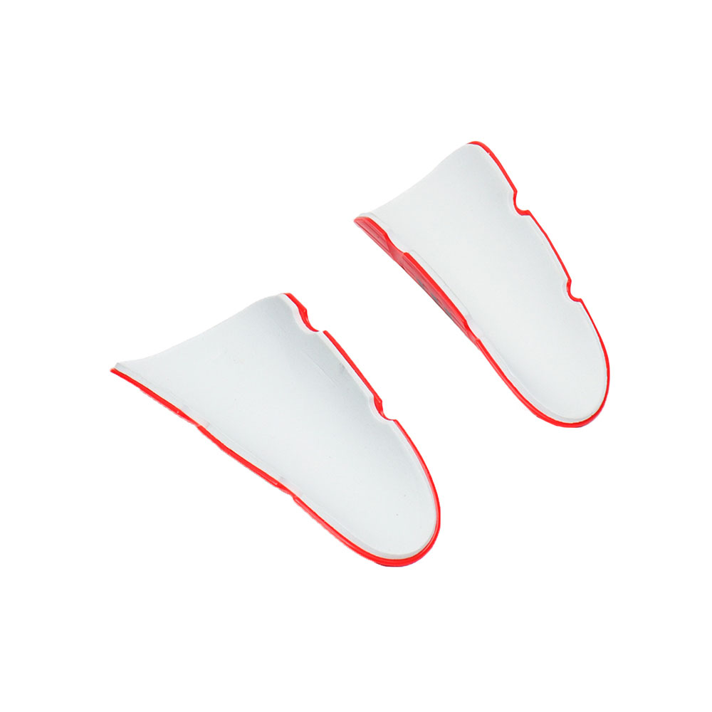 Футбольные щитки Predator