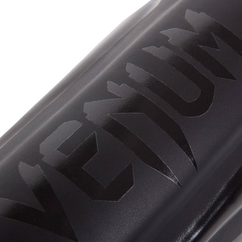 Защита голени и стопы Venum (Черный)