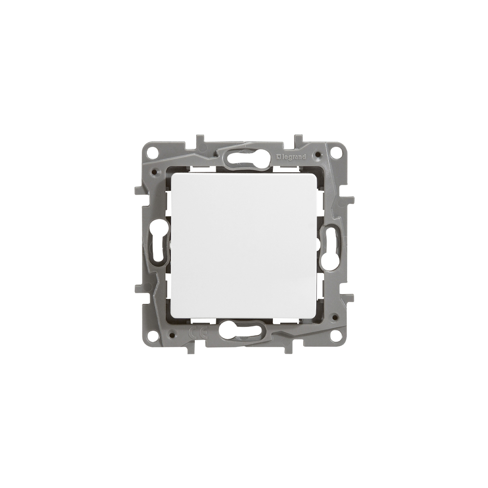 Выключатель 1кл БЕЛ ETIKA, арт. 672201 Legrand